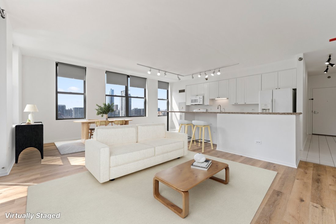 Condo in Chicago, Illinois, United States 4 - 17703695