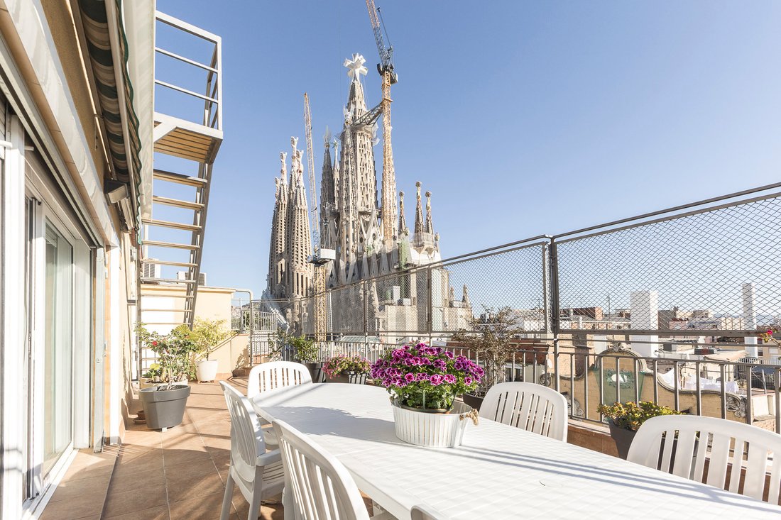 Apartment in Eixample, Barcelona, Spain 1 - 17708578