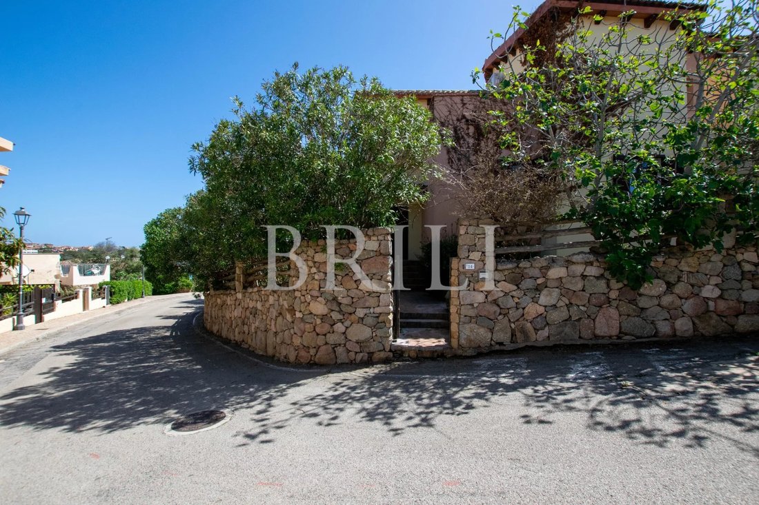 Villa in Golfo Aranci, Sardinia, Italy 2 - 17703033