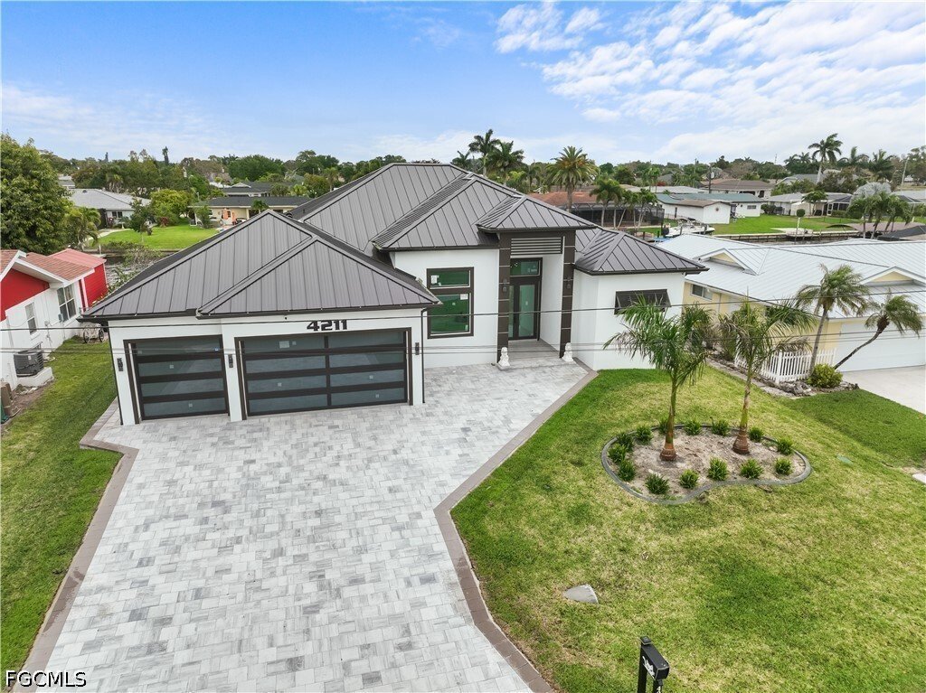 House in Cape Coral, Florida, United States 4 - 17710358