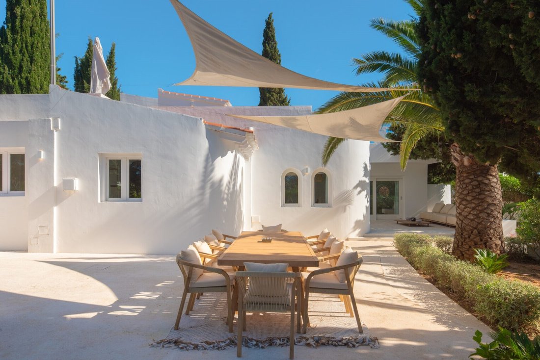 Villa in Sant Josep de sa Talaia, Balearic Islands, Spain 3 - 17711152