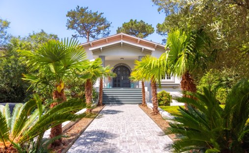 House in Arcachon, Nouvelle-Aquitaine, France 1