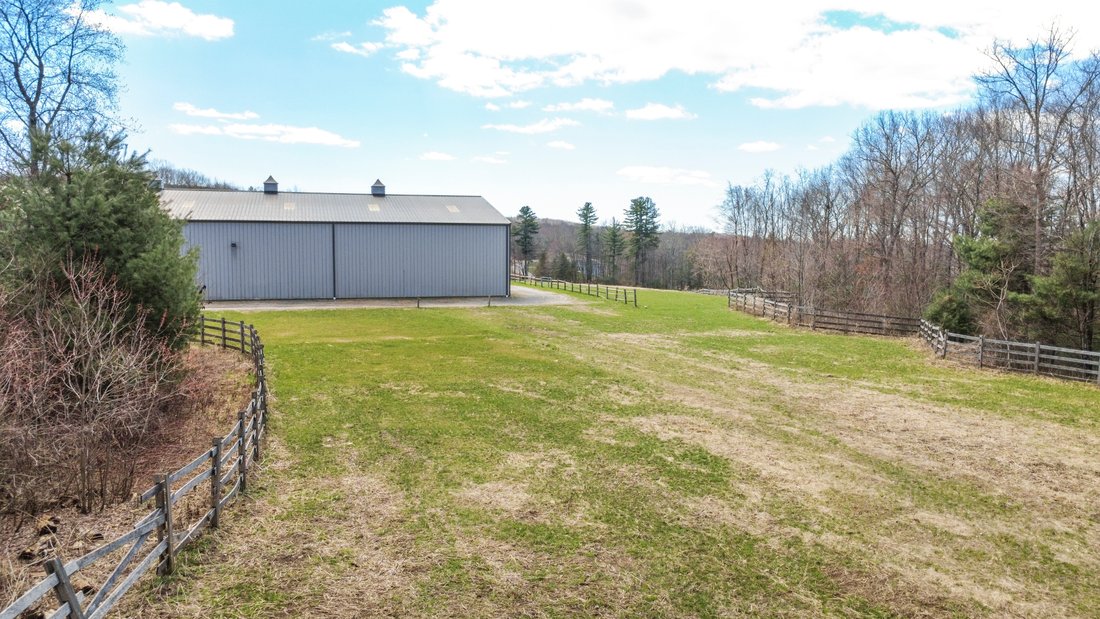 Farm Ranch in Harwinton, Connecticut, United States 3 - 17710778