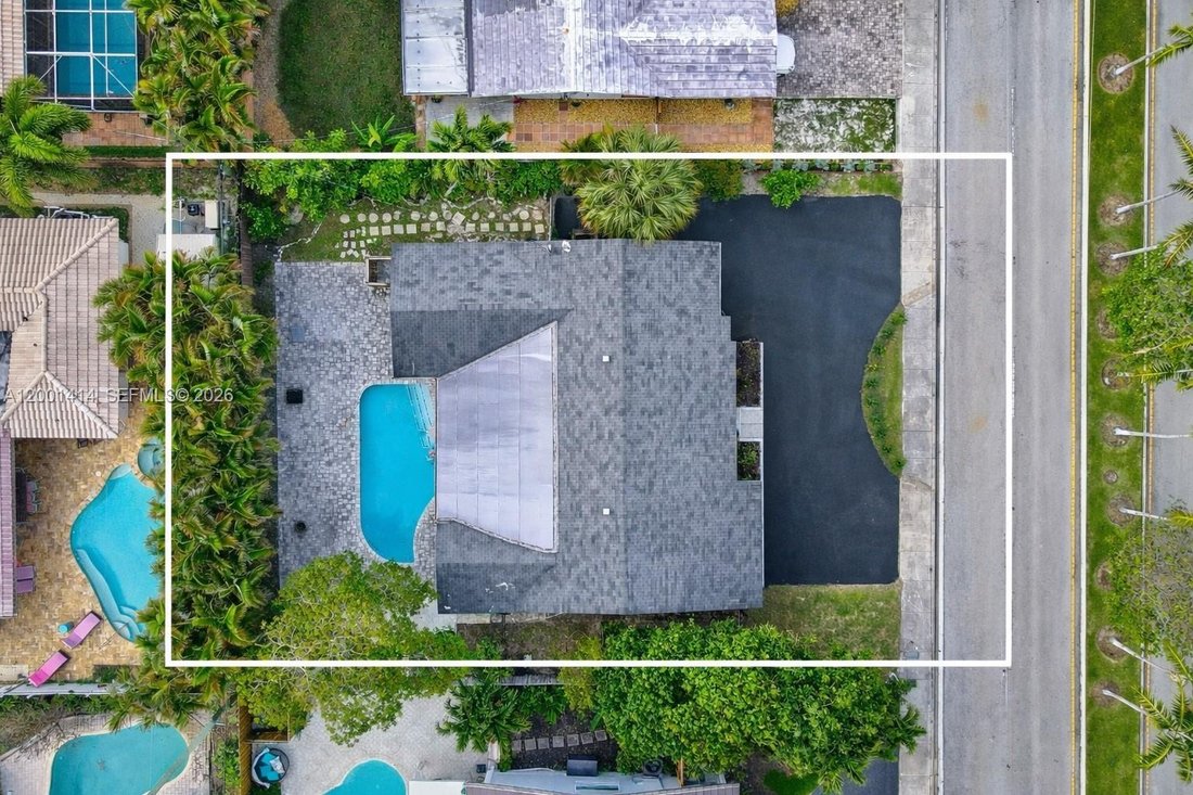 House in Oakland Park, Florida, United States 2 - 17706811