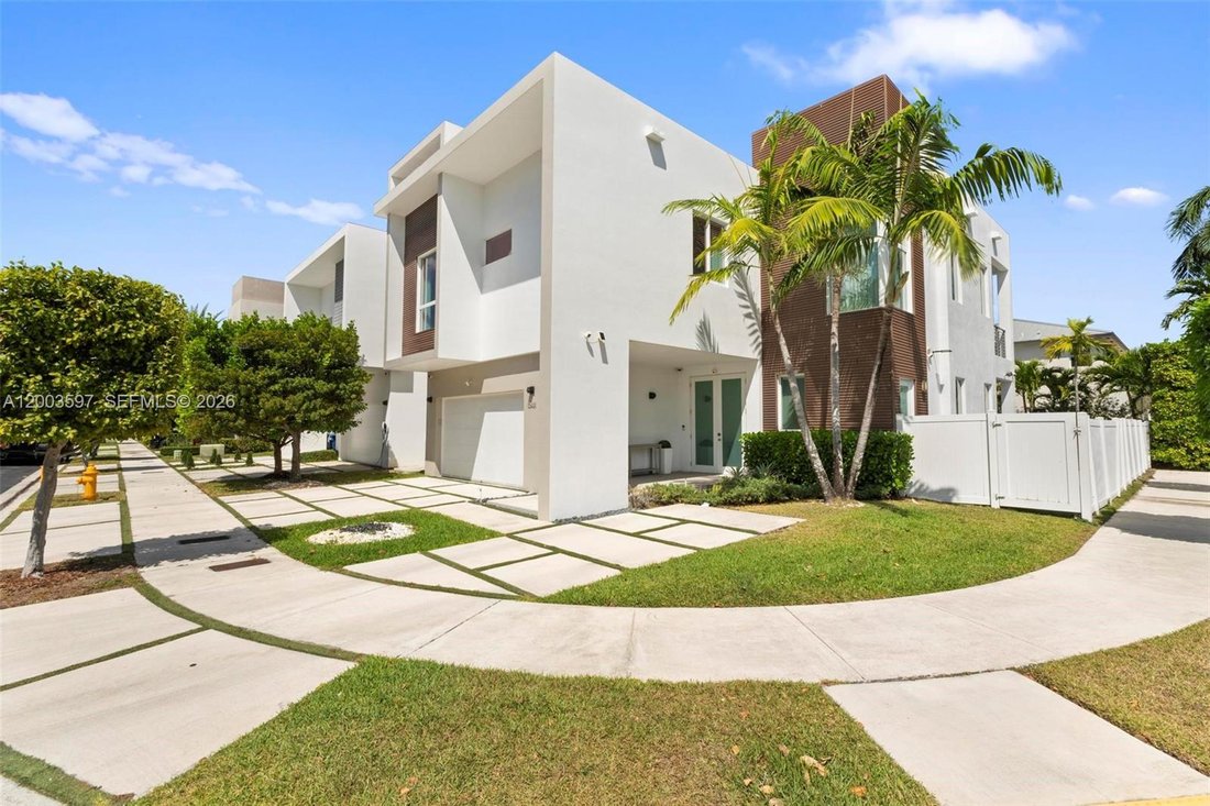 House in Doral, Florida, United States 1 - 17713967