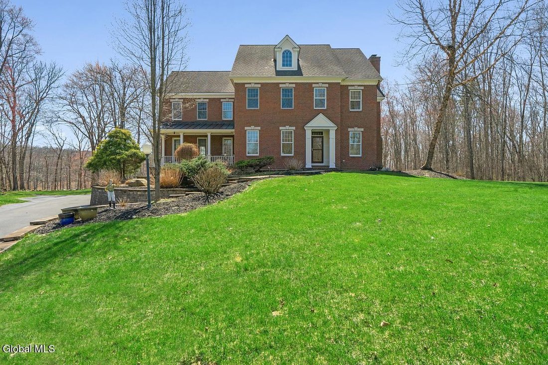 House in Saratoga Springs, New York, United States 1 - 17706828