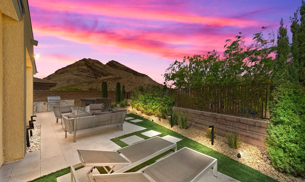 New To Market! In Las Vegas, Nevada, United States For Sale (17705741)