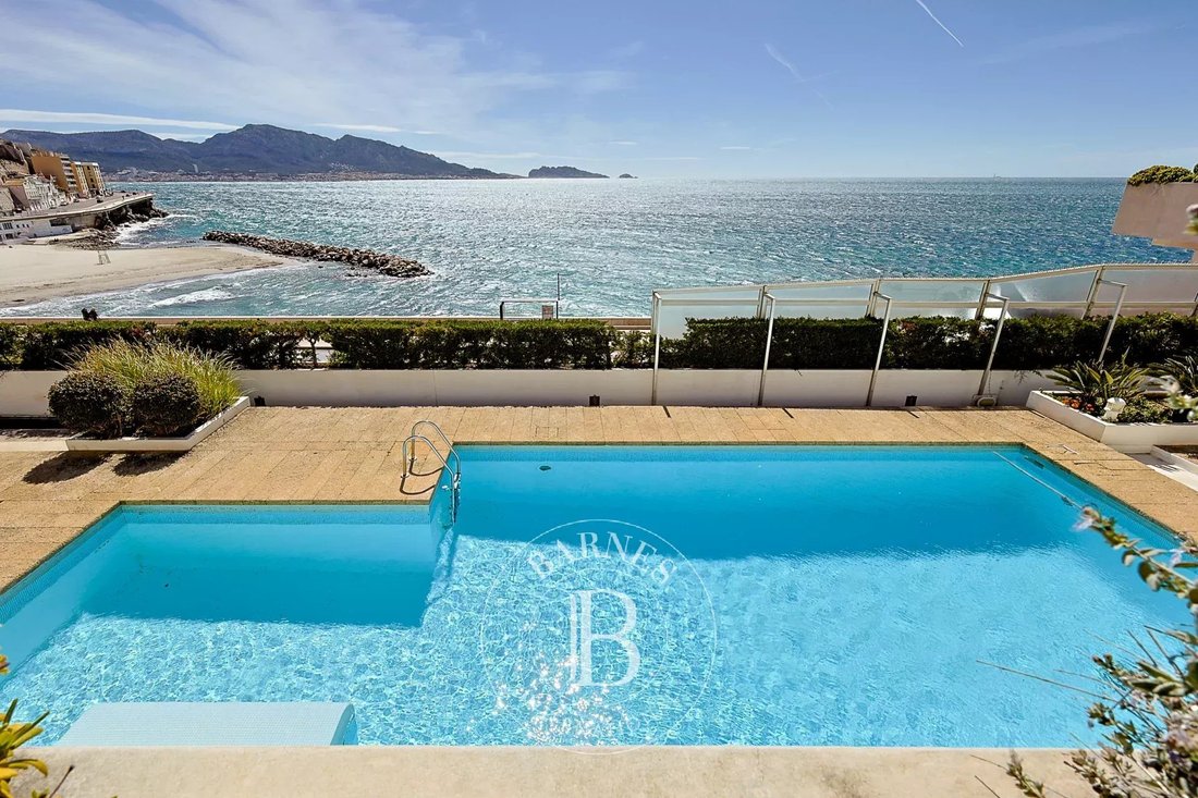 Apartment in Le Roucas Blanc, 7e Arrondissement, Marseille 2 - 17647030