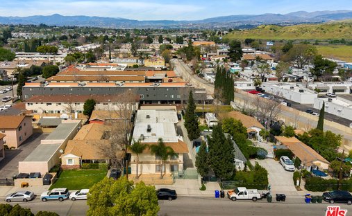 Santa Clarita, California, United States 1