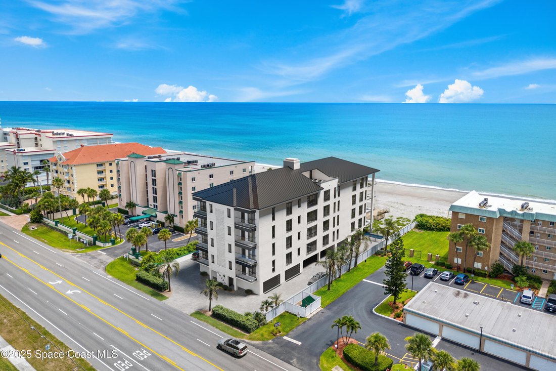 Condo in Indialantic, Florida, United States 1 - 17706419