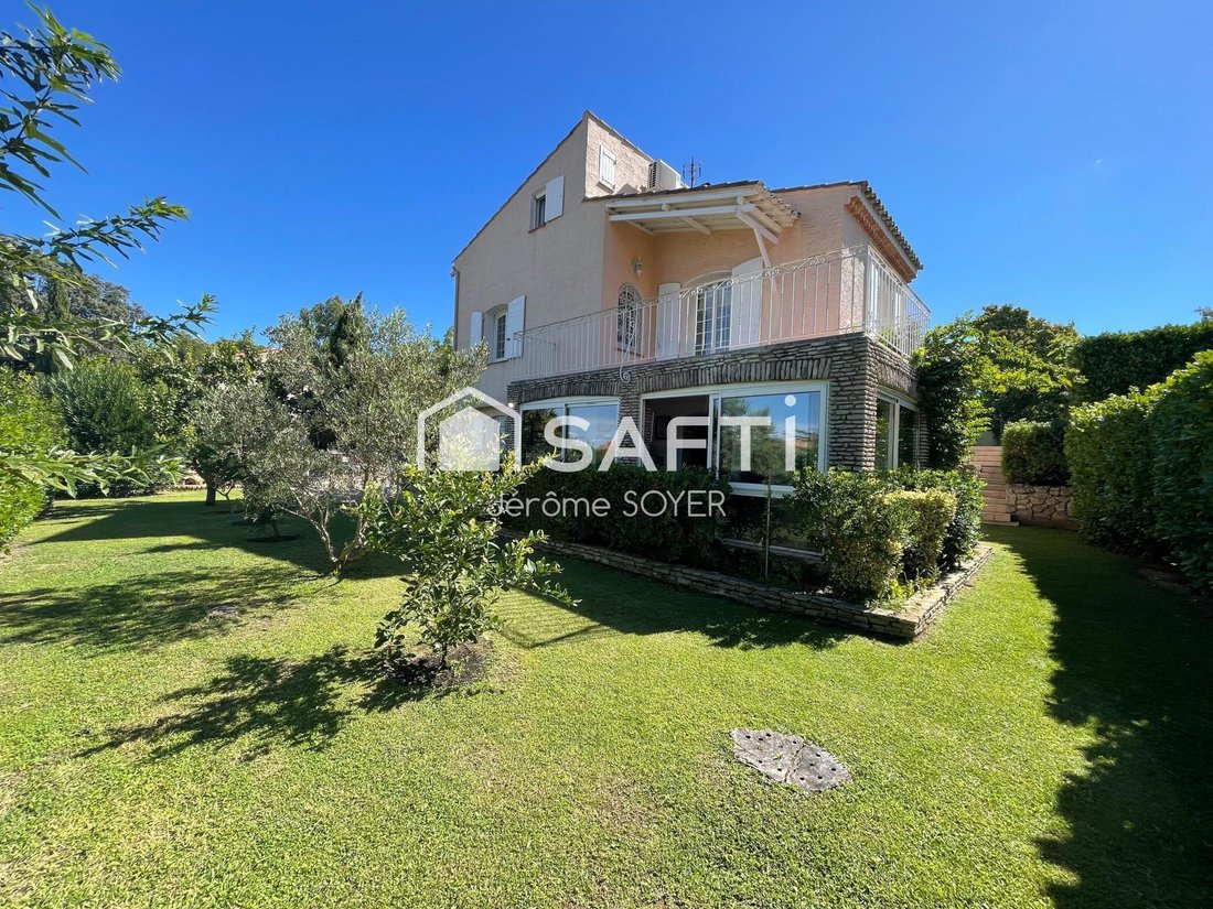 House in Centre, Saint-Mitre-les-Remparts, France 2 - 17713418