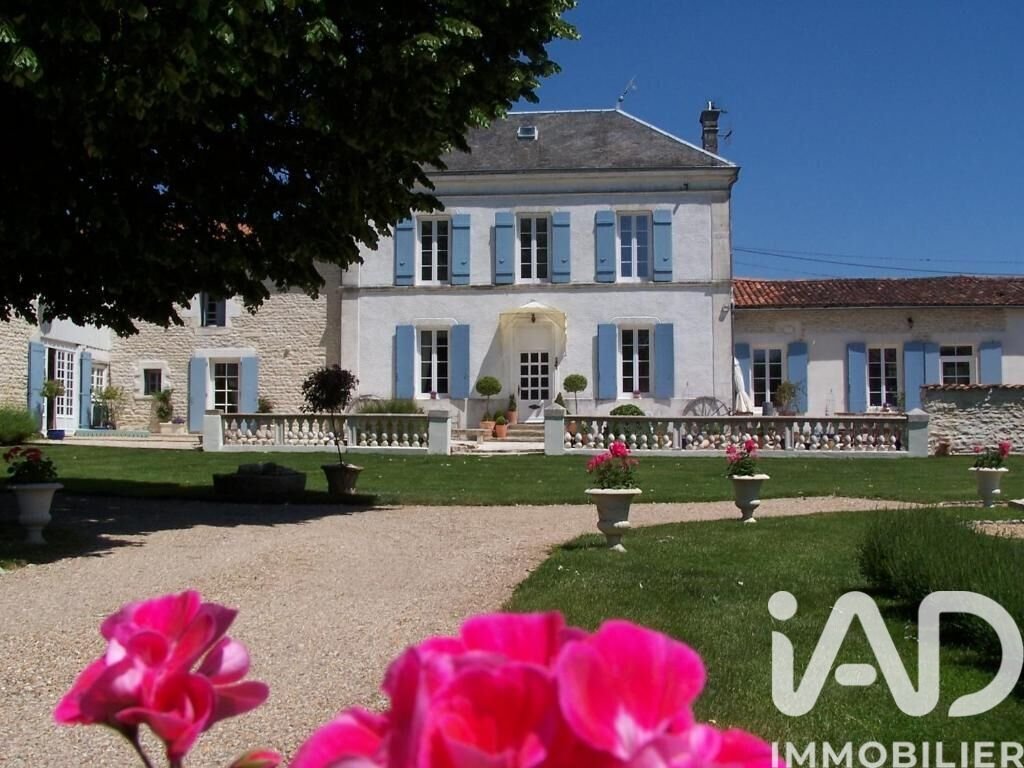 House in Courcelles, Nouvelle-Aquitaine, France 1 - 17716654
