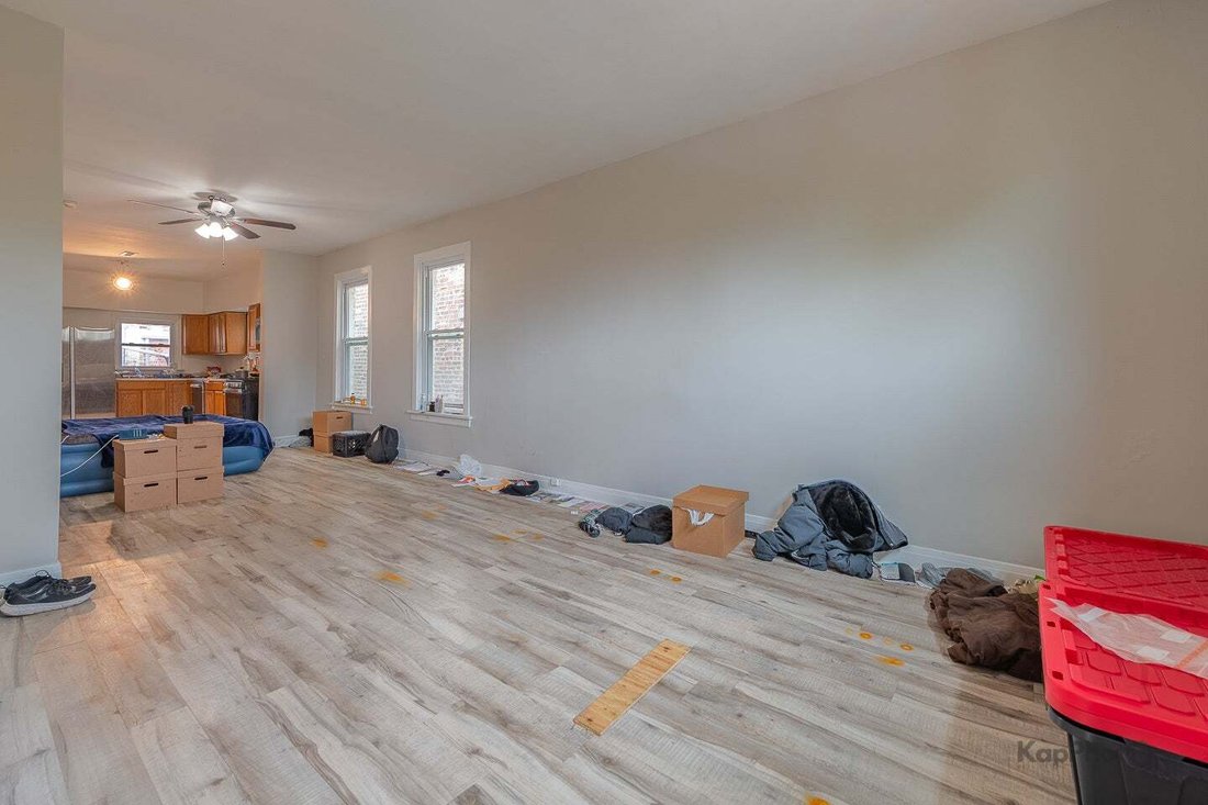 House in Chicago, Illinois, United States 3 - 17705892