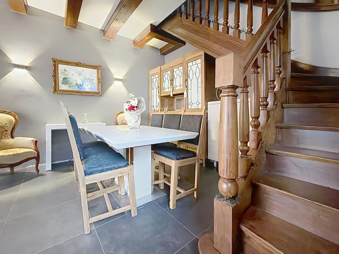 Apartment in Magland, Auvergne-Rhône-Alpes, France 5 - 17713436