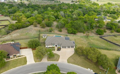House in Nolanville, Texas, United States 1