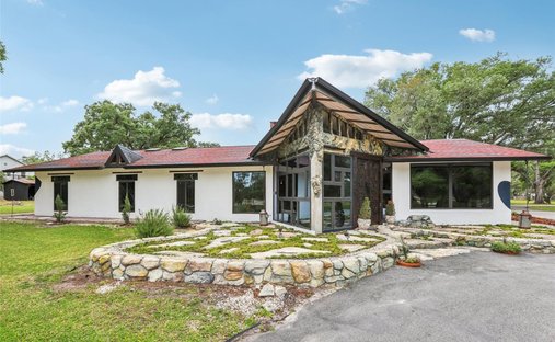 House in Dade City, Florida, United States 1