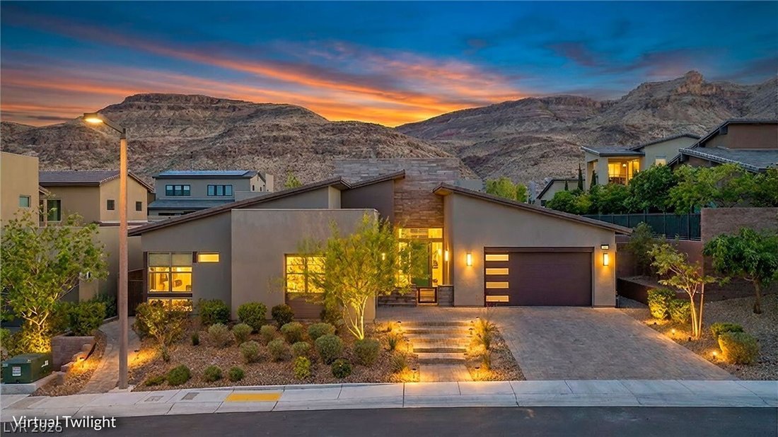 House in Las Vegas, Nevada, United States 1 - 17713779