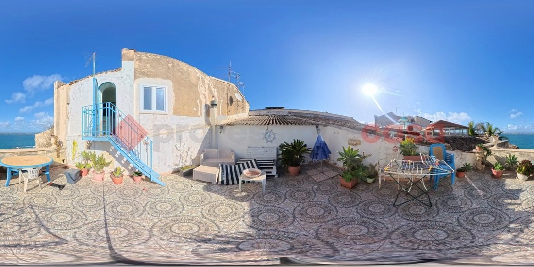 Apartment in Ortigia, Sicily, Italy 3 - 17505873