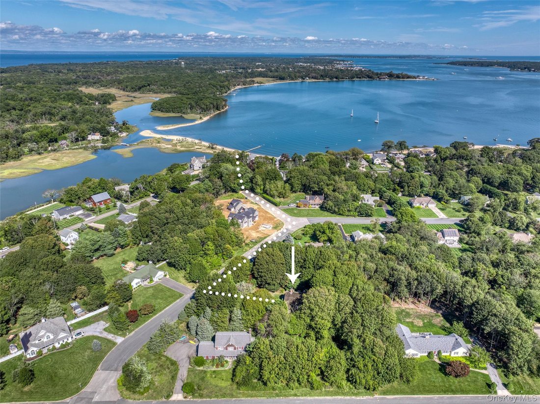 House in Greenport West, New York, United States 1 - 17712282