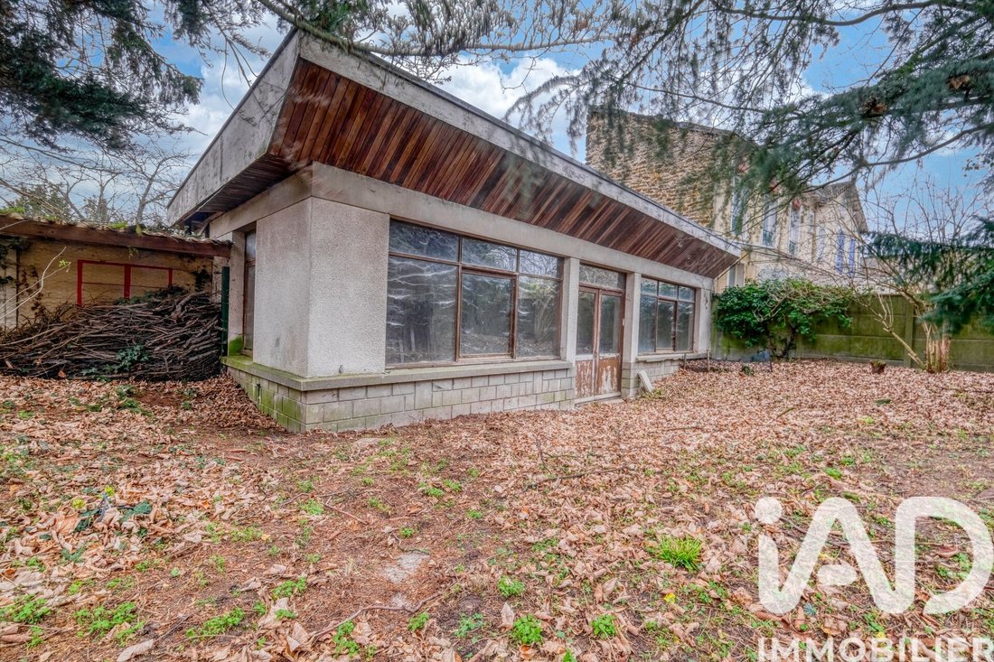 House in Maurice Huron-La Chapelle, Clichy-sous-Bois, France 4 - 17716601