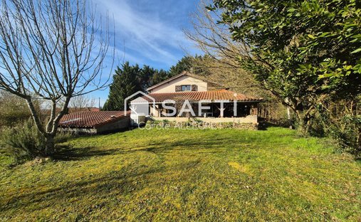 House in Faramans, Auvergne-Rhône-Alpes, France 1