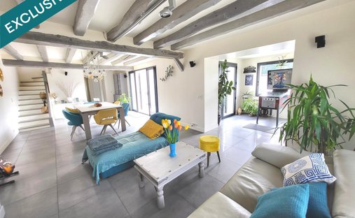 House in Etrechy, Ile-de-France, France 1