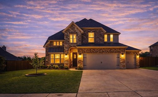 House in Little Elm, Texas, United States 1