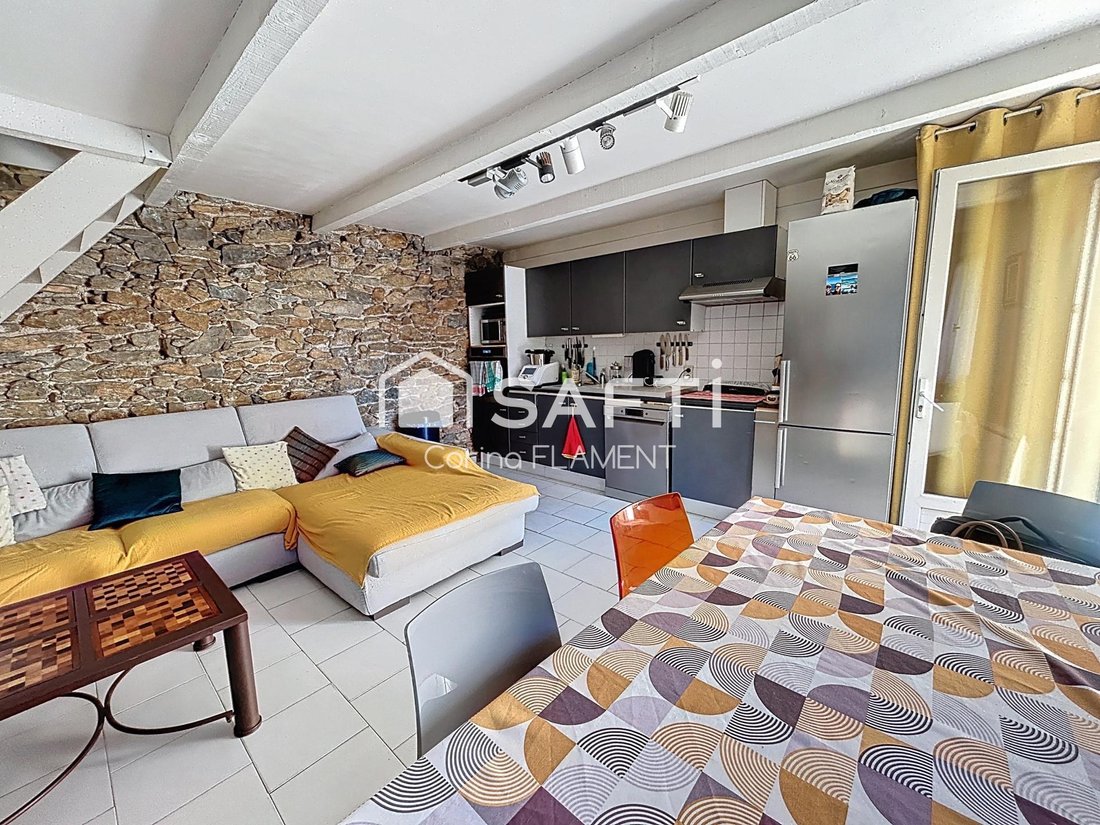 House in Saint-Cyr-sur-Mer, Provence-Alpes-Côte d'Azur, France 3 - 16938322