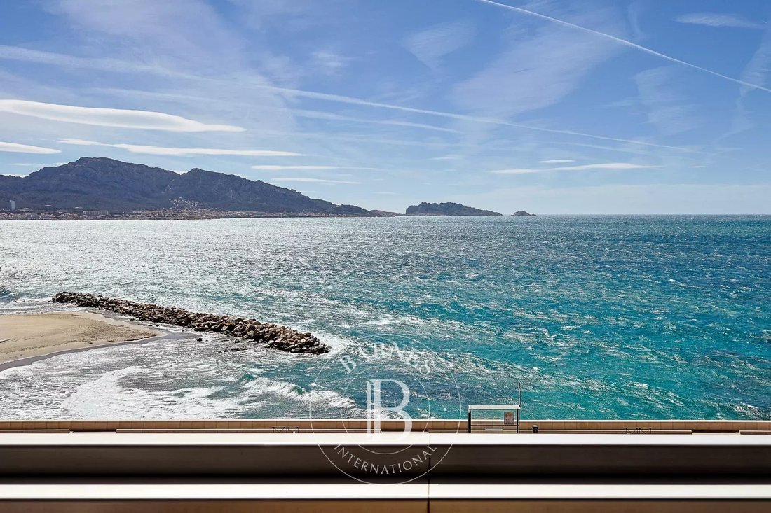 Apartment in Le Roucas Blanc, 7e Arrondissement, Marseille 5 - 17647030