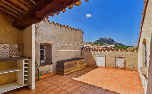 House in Ecarts, Roquebrune-sur-Argens, France 1