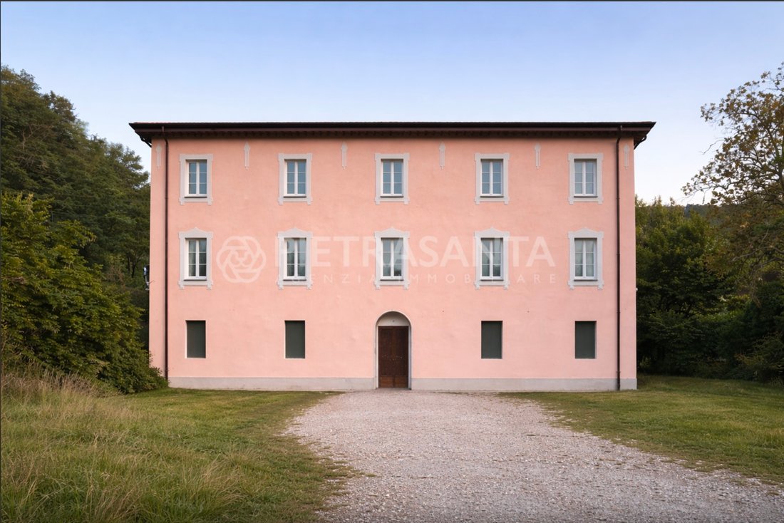 Villa in Camaiore, Tuscany, Italy 1 - 17712013