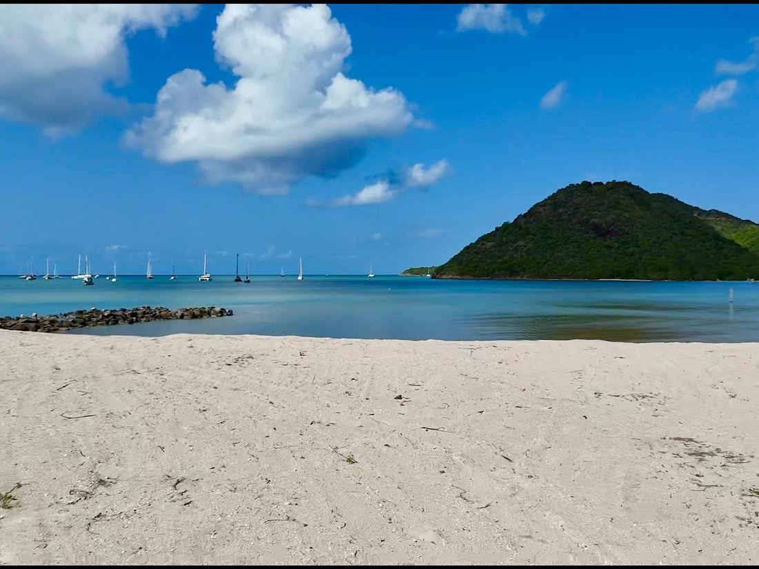 Land in Jolly Harbour, Saint Mary, Antigua and Barbuda 1 - 17716831