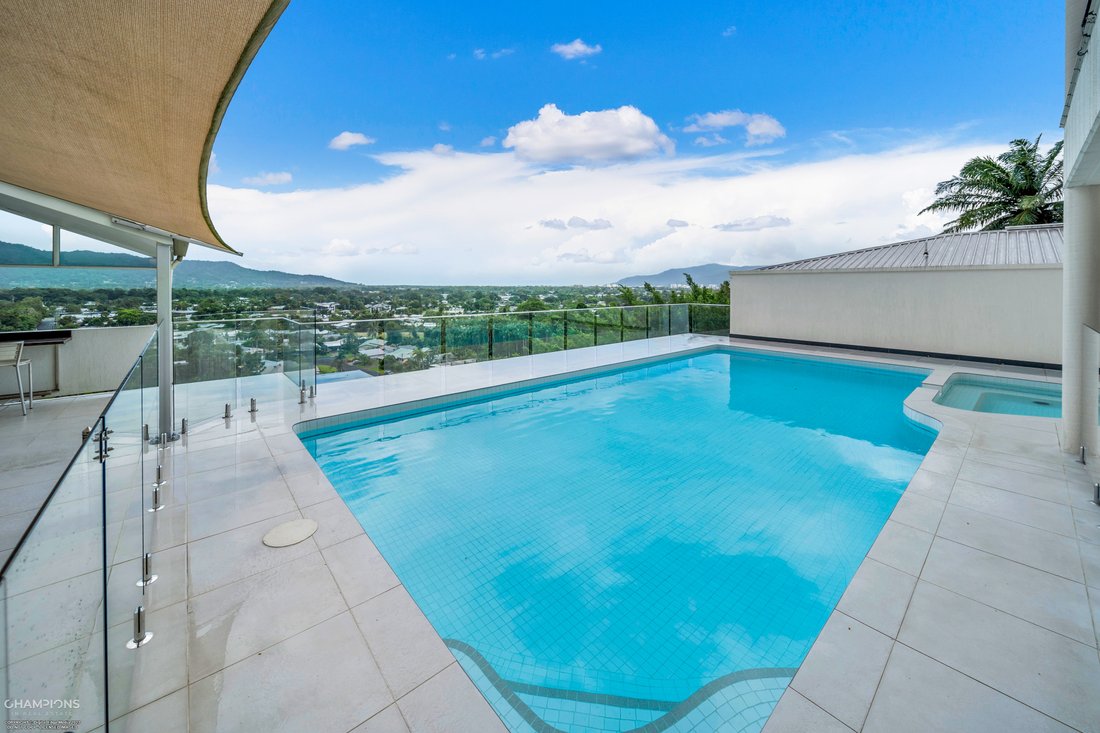 House in Mooroobool, Queensland, Australia 1 - 17718382