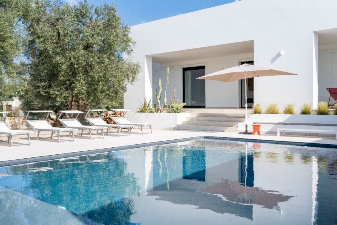 Villa in Carovigno, Apulia, Italy 2 - 17712328