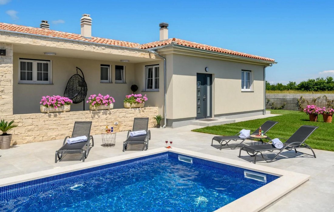 Villa in Marcana, Istria County, Croatia 3 - 17713104