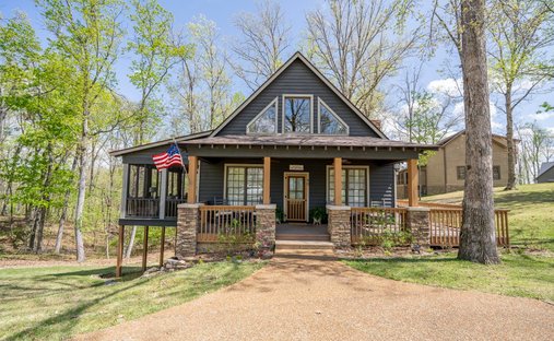 House in Savannah, Tennessee, United States 1