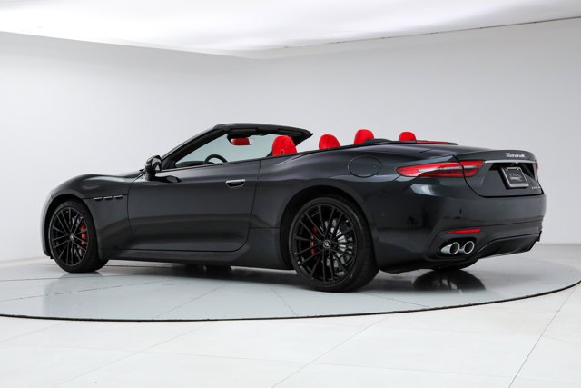 Cabriolet in Fort Lauderdale, FL, United States 5 - 17711026