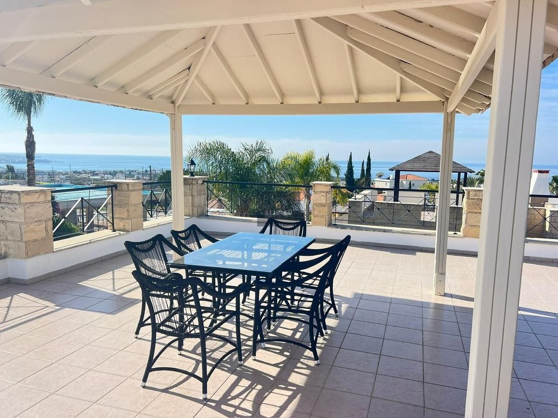 Villa in Peyia, Paphos, Cyprus 2 - 17712724