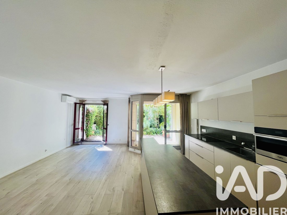 Apartment in Mazenod-Bellevue-Saint Donat-Banon, Aix-en-Provence, France 5 - 17713837