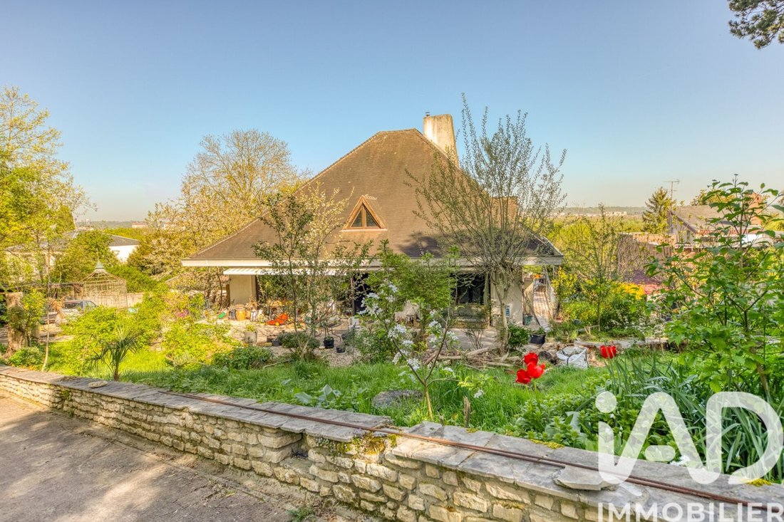 House in Varenne-Centre-Rive Charmante, Noisy-le-Grand, France 2 - 17714349