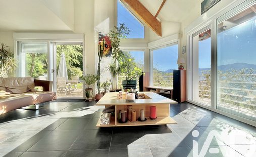 Casa a Venon, Auvergne-Rodano-Alpi, Francia 1