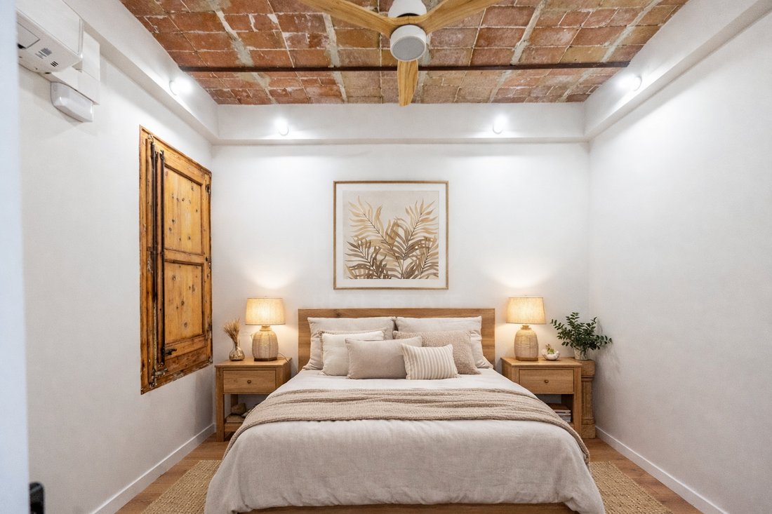 Apartment in Eixample, Barcelona, Spain 3 - 17349401