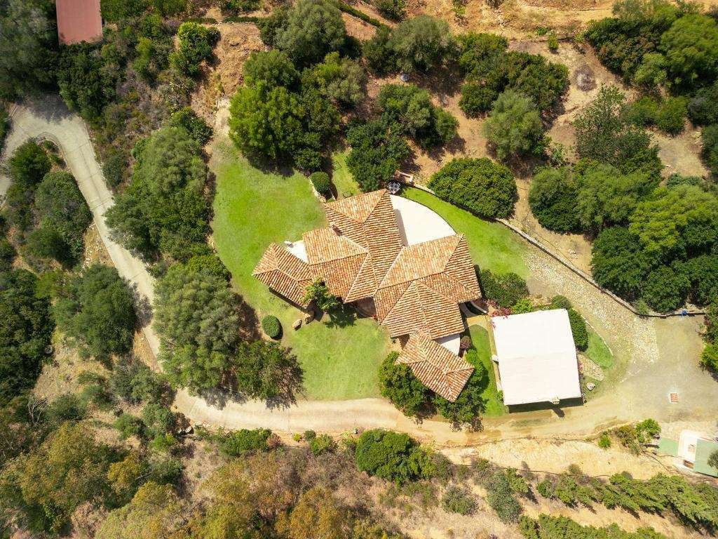 Villa in Crabonaxa, Sardinia, Italy 1 - 17714233