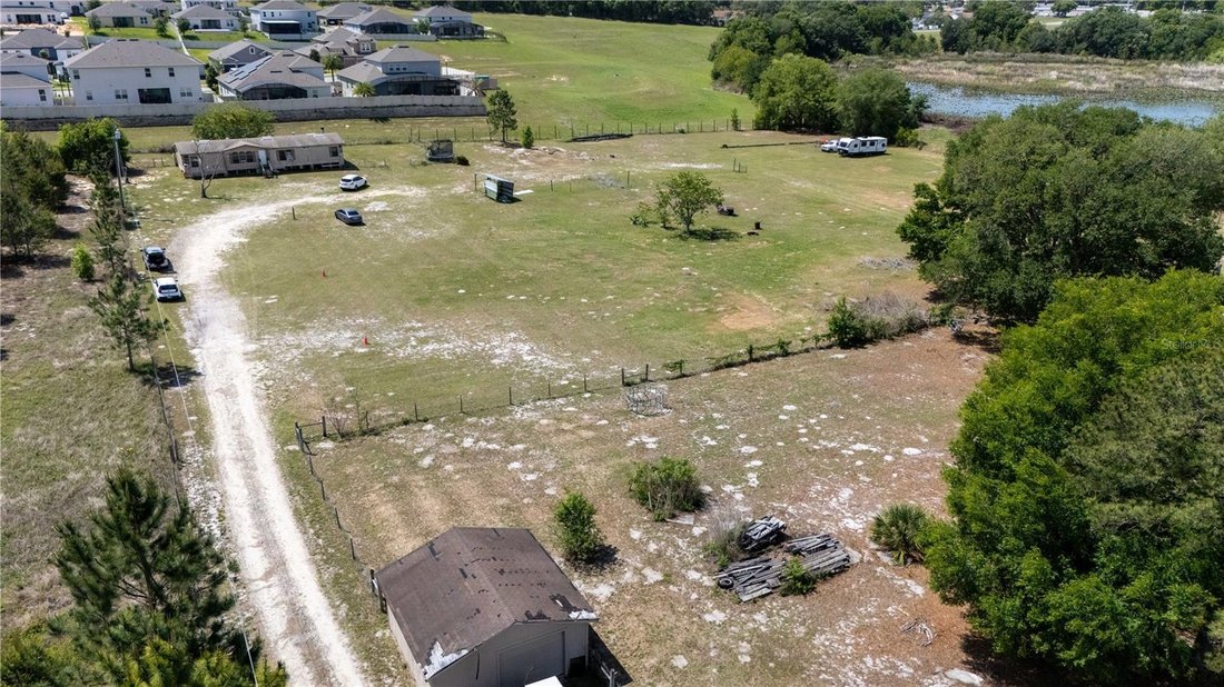 Minneola, Florida, United States 3 - 17712129