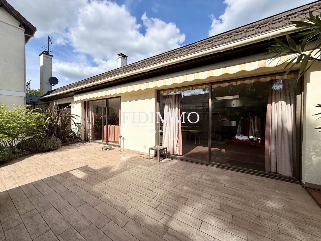 House in Ormesson-sur-Marne, Ile-de-France, France 1 - 17715550