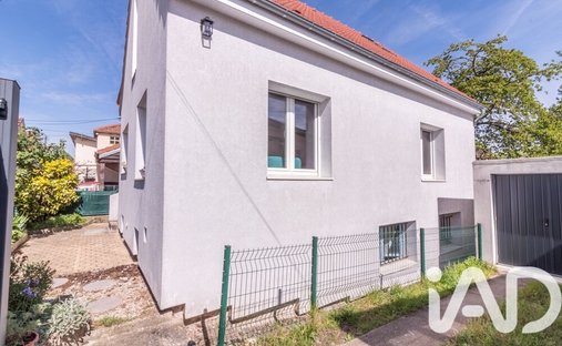 House in Victor Hugo Bezons, Carrieres-sur-Seine, France 1