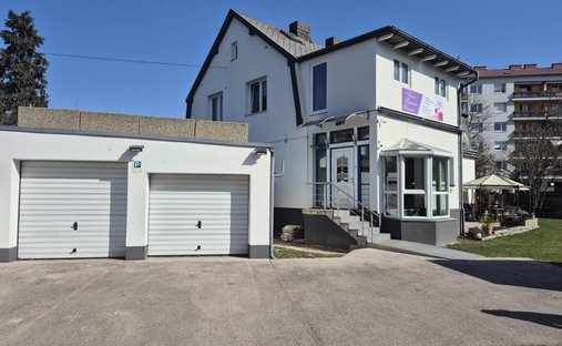 Casa en Wiener Neustadt, Baja Austria, Austria 1