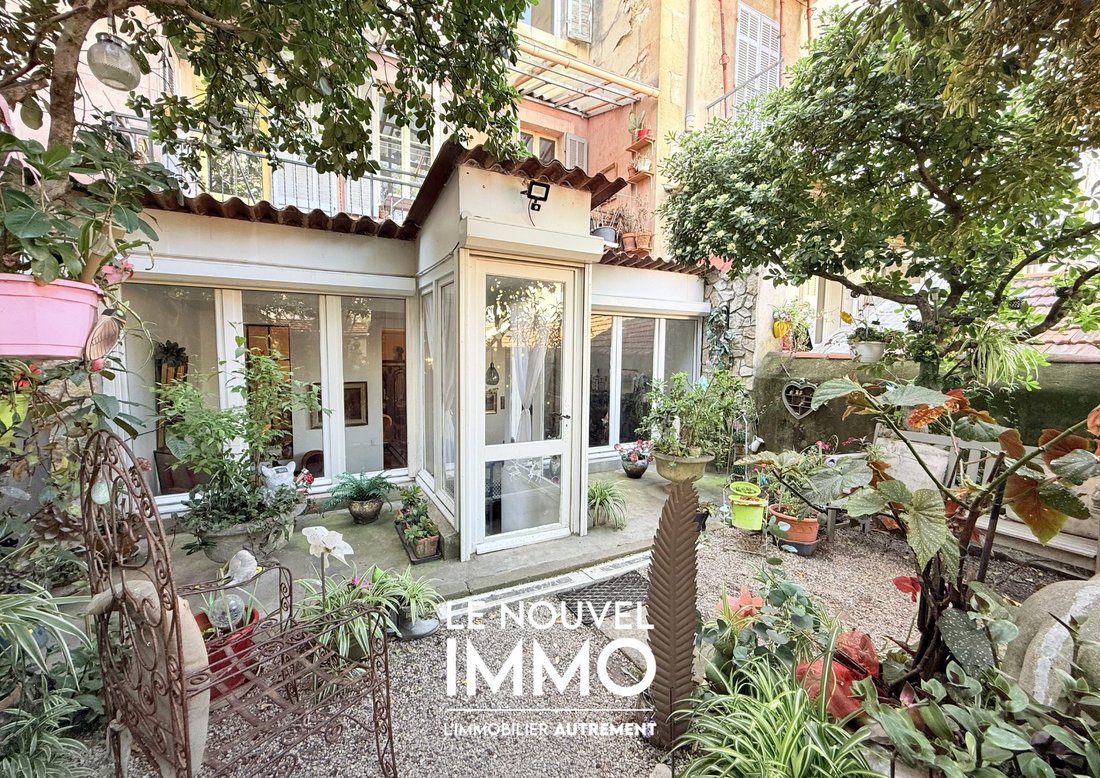 Apartment in Cinq Avenues, 4e Arrondissement, Marseille 1 - 17715511
