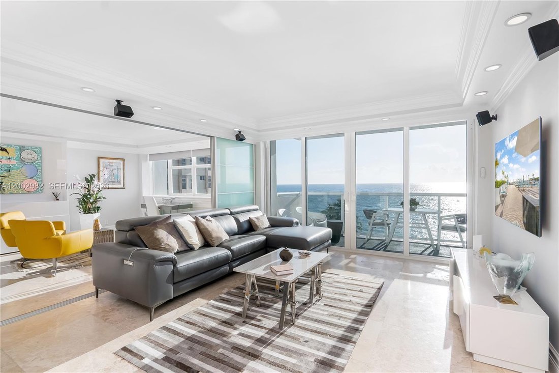 Condo in Hallandale Beach, Florida, United States 2 - 17712981