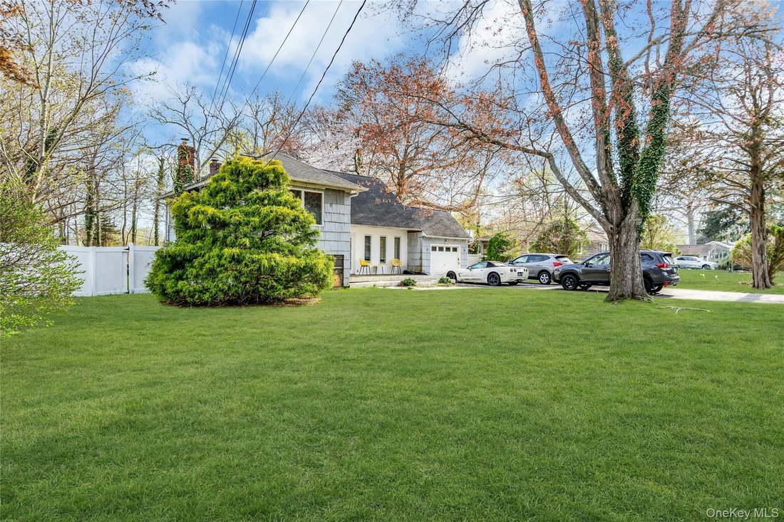 House in Smithtown, New York, United States 3 - 17717151